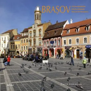 Brasov-Cetatea Coroanei (romana, engleza, spaniola) de Florin Andreescu