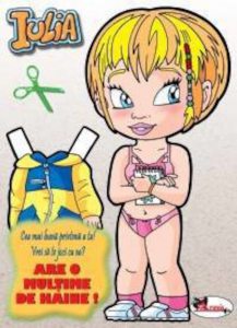 Iulia (Seria "Papusi care se decupeaza")