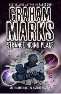 Strange Hiding Place de Graham Marks