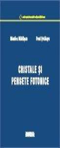 Cristale si pensete fotonice