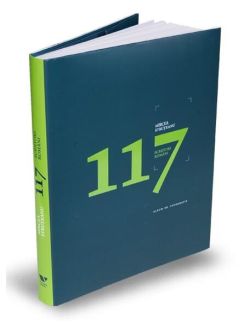 117 scriitori români
