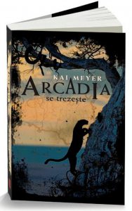 Arcadia se trezeste