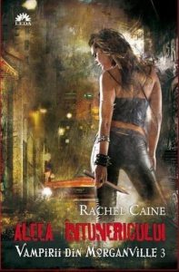 Aleea intunericului, Vampirii din Morganville, Vol. 3