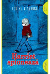 Harriet spioneaza