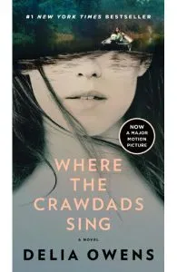 Where the Crawdads Sing (Movie Tie-In) de Delia Owens