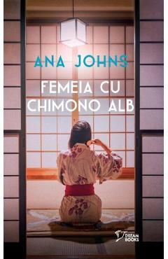 Femeia cu chimono alb