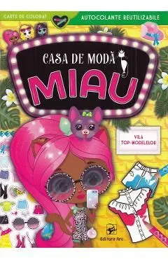 Casa de moda MIAU. Vila top-modelelor de Autor Anonim