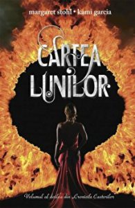 Cartea Lunilor. Volumul al doilea din Cronicile Casterilor