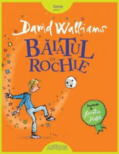 Baiatul cu rochie