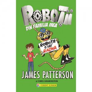 Robotii o iau razna