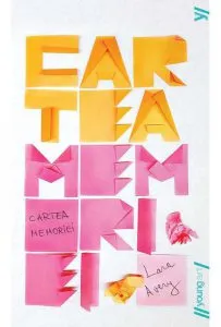 Cartea memoriei de Lara Avery