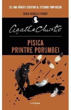 Pisica printre porumbei