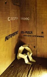Autoportret gol-pusca (poeme despre ciute nebune) de Cosmin Dodoc