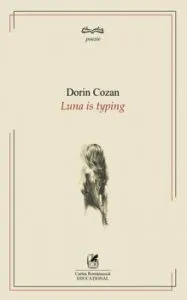 Luna is typing de Dorin Cozan