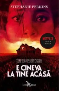 E cineva la tine acasa de Stephanie Perkins