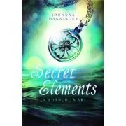 Secret elements. In adancul marii de Johanna Danninger