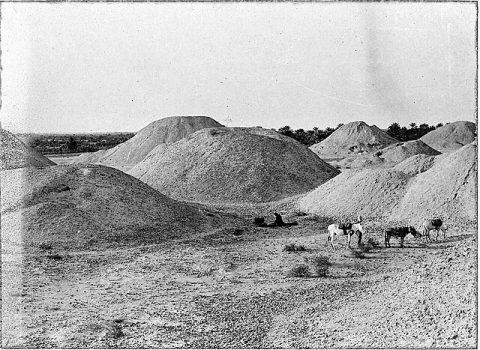 Dilmun Burial Mounds