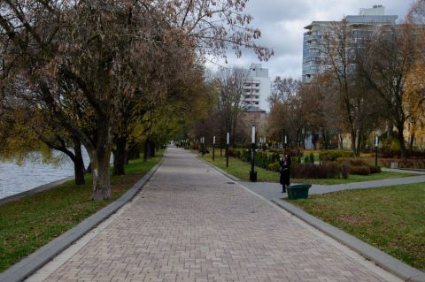 Lushniki Park