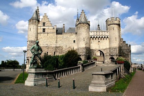 Het Steen (The Stone Castle)