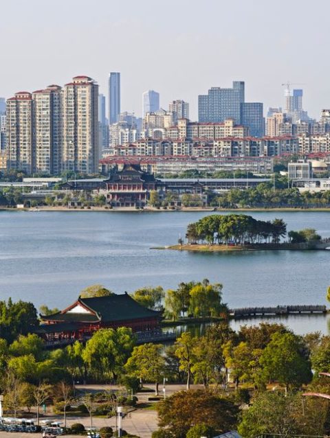 East Lake Scenic Area