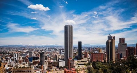 Centro Comercial Andino & Carrefour