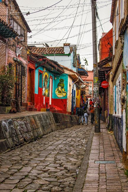 La Candelaria Street Art Walking Tour