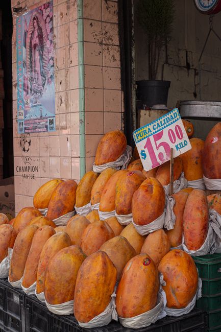 La Salsa Food Market (Mercado de Frutas y Verduras)