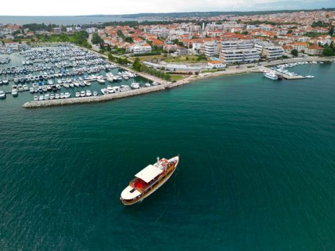Island-Hopping Boat Tours