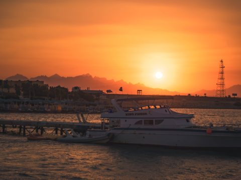 Sunset Cruise & Evening Entertainment