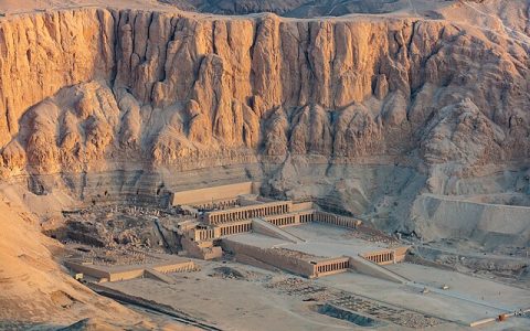 Temple of Hatshepsut (Day Trip)