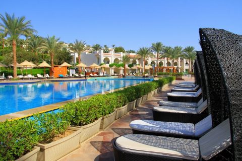 Upscale Fine Dining Resorts