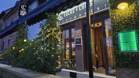 Lucas & Chris Restaurant