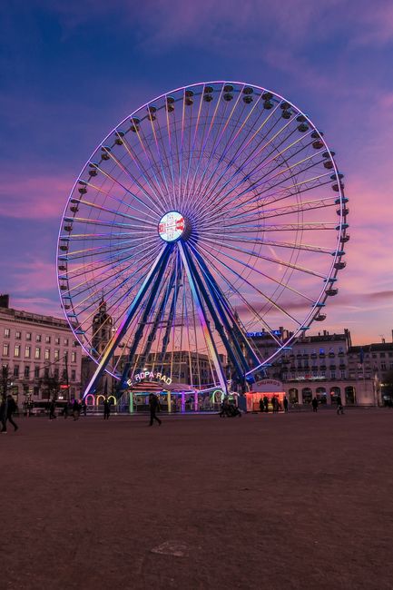 Grande Roue and Ice Rink, Place Bellecour