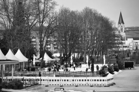 Patinoire de Noel (Holiday Ice Rink)