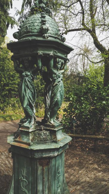 Jardin de la Berge Ombragée