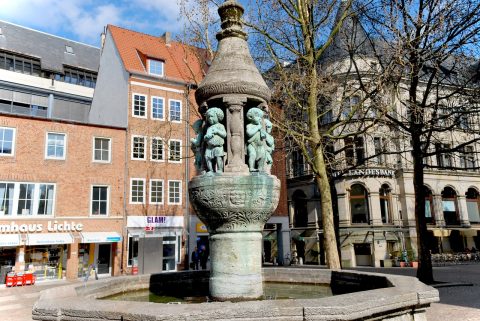 Rathaus Fountain