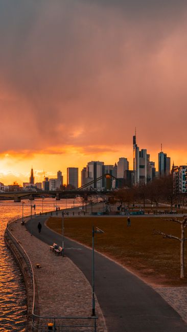 Main River Promenade