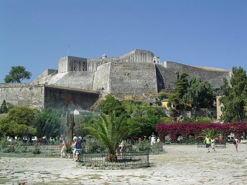 New Fortress (Neo Frourio)