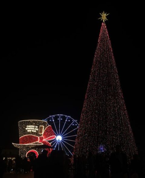 Nea Moudania Christmas Tree Lighting and Town Square