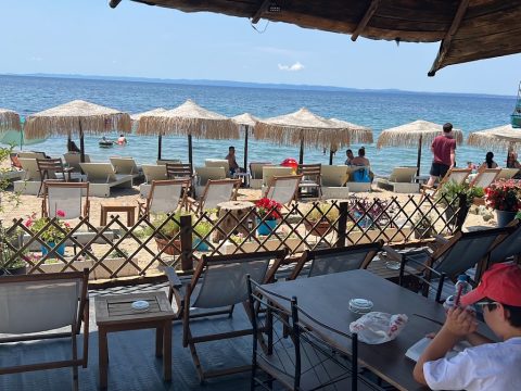 Pefko Beach Bar