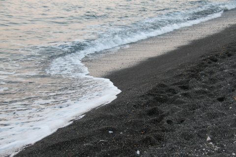 Perissa Beach