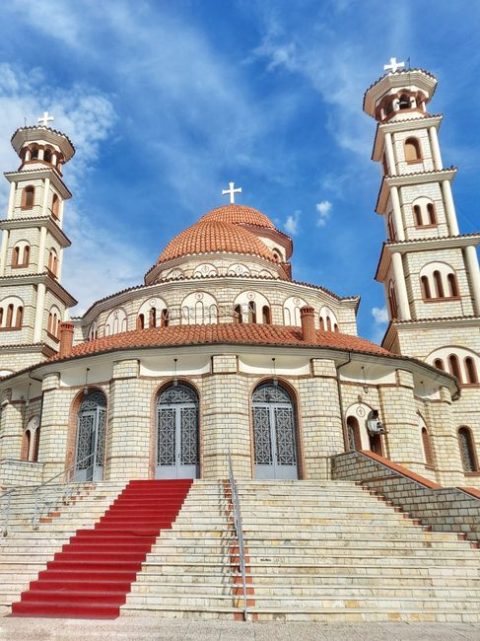 Cathedral of the Three Hierarchs, Limenas