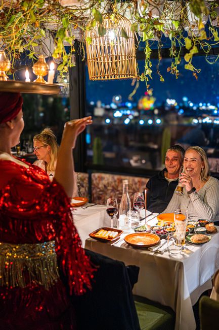 Folklore Dinner & Show