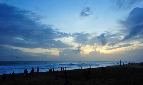 Shanghumugham Beach