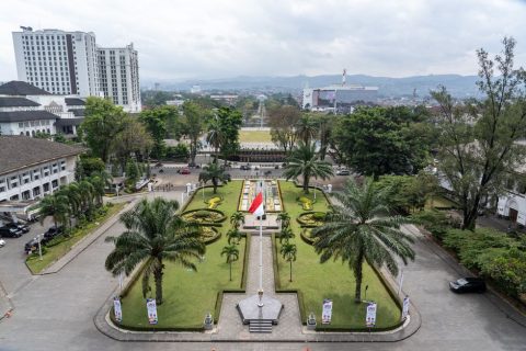 Alun-Alun Bandung (Central Square & Fountain)