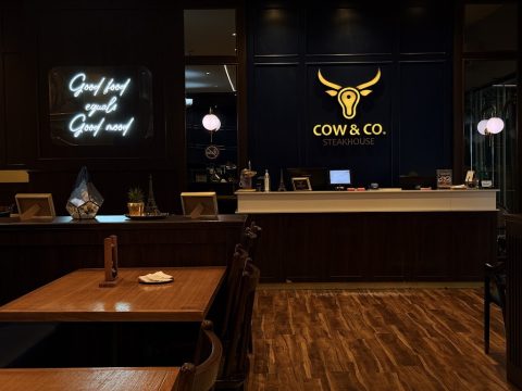 Cow & Co.