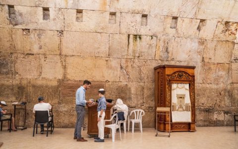 Knesset and the Menorah Monument