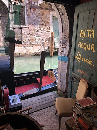 Libreria Acqua Alta