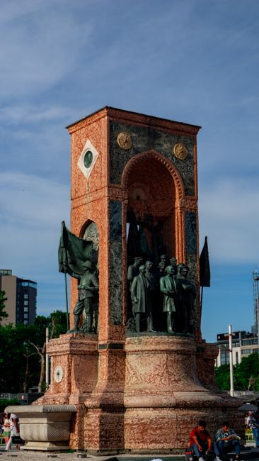 Republic Square (Jumhooree Maidhaan)