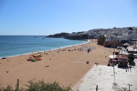 Albufeira Strip (Avenida Sá Carneiro)